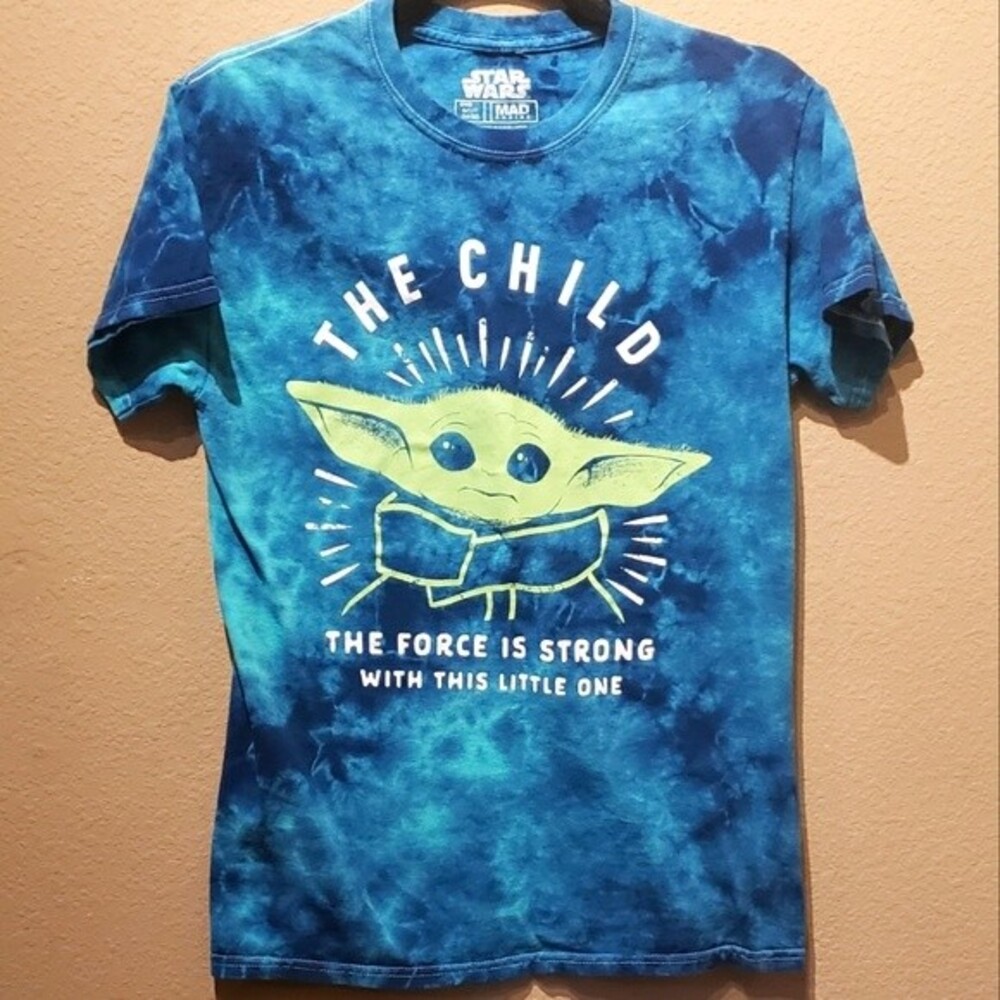 Star Wars The Child Mandalorian Tie Dye Shirt Size Small 34/36 Force is Strong